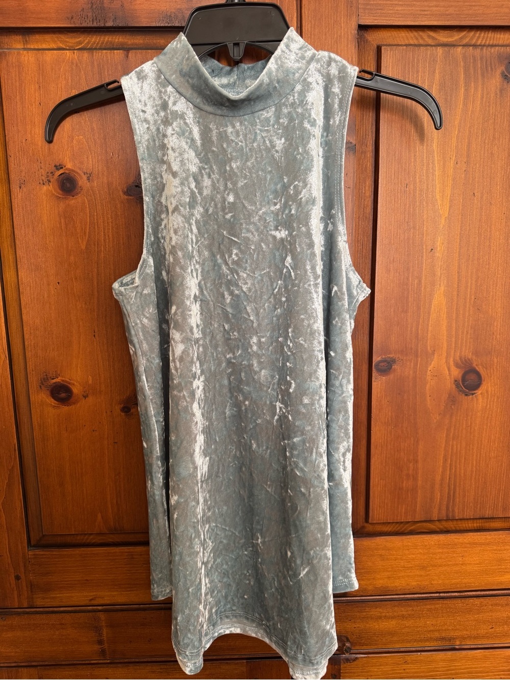 H.I.P. Size Medium Crushed Velvet Mock Neck Tank Mini Dress in Sage. NWOT